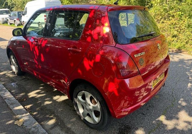 Suzuki Swift Suzuki Swift III (Fab. Japon) 1.3 i 16V 4WD 93 cv  de 2006