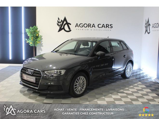 Cliquer pour voir la photo suivante Audi A3 Sportback 2.0 TDI - 150 - BV S-Tronic 7 GRIS CLAIR de 2018