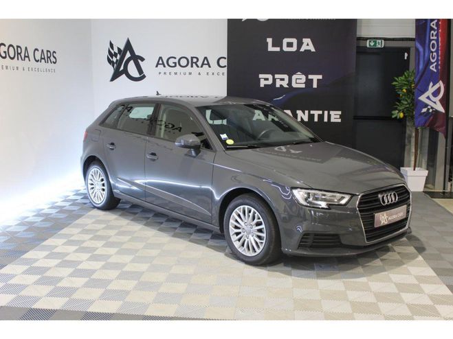 Audi A3 Sportback 2.0 TDI - 150 - BV S-Tronic 7  GRIS CLAIR de 2018