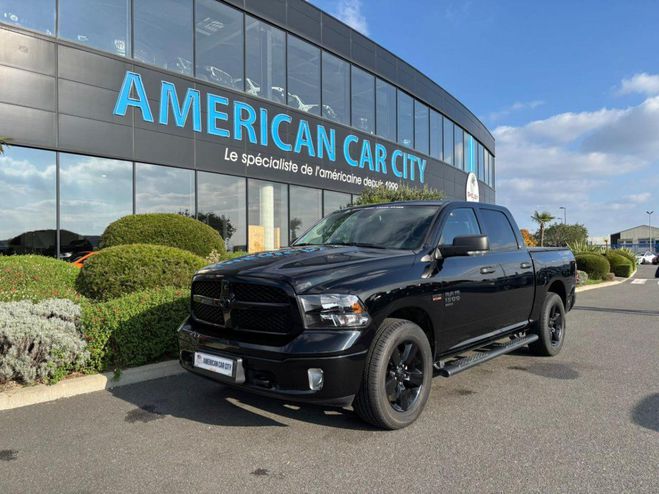 Dodge Ram 1500 CREW SLT CLASSIC BLACK PACKAGE GPL Noir de 2023