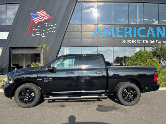 Dodge Ram 1500 CREW SLT CLASSIC BLACK PACKAGE GPL Noir de 2023