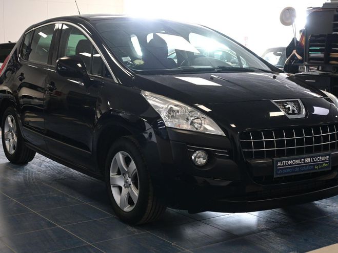 Peugeot 3008 Peugeot 3008 BUSINESS 1.6 HDi 112ch FAP BMP6 BLUE LIO Noir de 2010