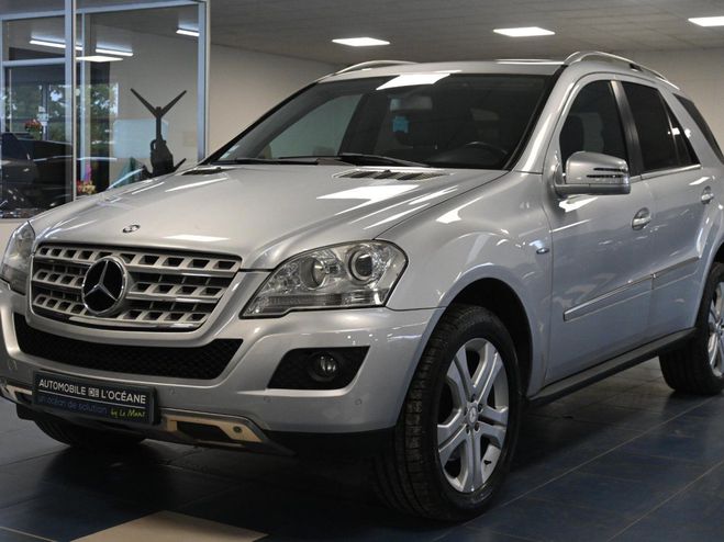 Cliquer pour voir la photo suivante Mercedes Classe ML M 300 CDI BlueEfficiency A Gris de 2011