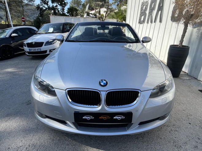 BMW Serie 3 320i Cabriolet Luxe E93 PHASE 1 GRIS CLAIR de 2008