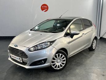  Voir détails -Ford Fiesta IV 1.5 TDCi 75 FAP Titanium 5p à Guipavas (29)
