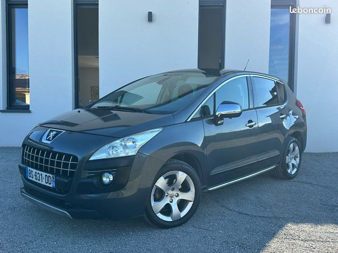 Peugeot 3008 Peugeot 3008 Phase 1 Premium Pack ? 2.0 HDI 150 ch Gris de 2011