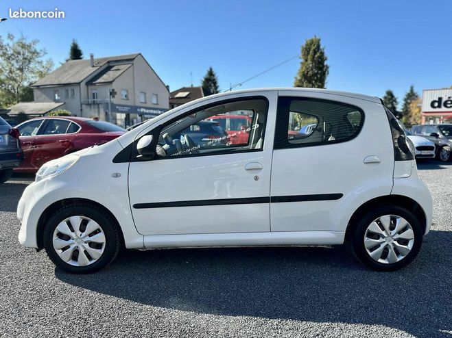 Citroen C1 Citroen C1 1.0 68ch CONFORT Clim   5 portes Blanc de 2011