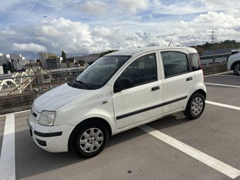voir détails -Fiat Panda 1.2 8V 69CH DYNAMIC EURO5 à Igny (91)   Voir détails -Fiat Panda 1.2 8V 69CH DYNAMIC EURO5 à Igny (91)