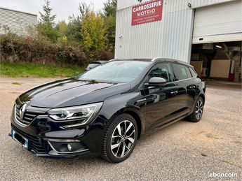  Voir détails -Renault Megane 1.5 Blue dCi 116ch Bose Edition à Pont-Salomon (43)
