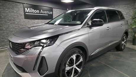 Peugeot 5008 1.5 BlueHDi - 130 - BV EAT8 II Allure Pa 2022 d'occasion a Gu�ret (23)