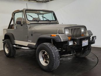  Voir détails -Jeep Wrangler YJ à Crances (50)
