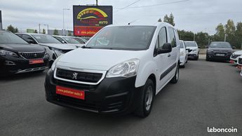  Voir détails -Peugeot Partner FOURGON LONG 1.6 BLUEHDI 100 SetS BVM5 P à Perpignan (66)
