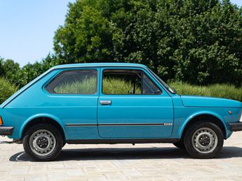  Voir détails -Fiat 127 1977 à Saint-Marcel-de-Flines (42)