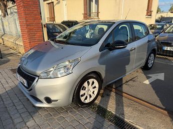  Voir détails -Peugeot 208 1.4 e-HDi FAP Active BMP5 5p à Corbeil-Essonnes (91)