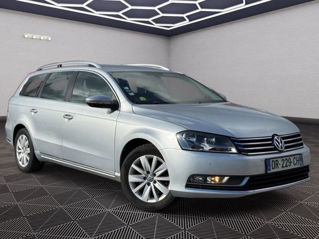 Volkswagen Passat BREAK 1.6 TDI Sport / Sportline Gris de 2015
