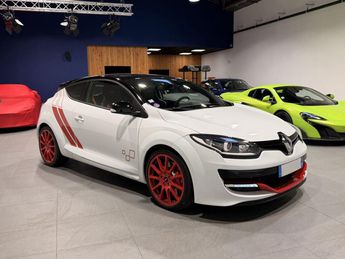  Voir détails -Renault Megane Coup 2.0i 16V - 275 III R.S Trophy-R PH à Chauray (79)