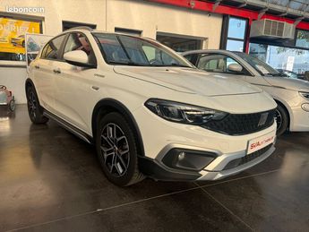  Voir détails -Fiat Tipo Cross 1.5 Turbo 130ch Plus Hybrid DCT7 M à Pzenas (34)