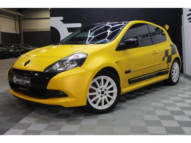 Renault Clio RS 2.0i 16V - 203ch Cup PHASE 2 Covering GRIS CLAIR de 2011