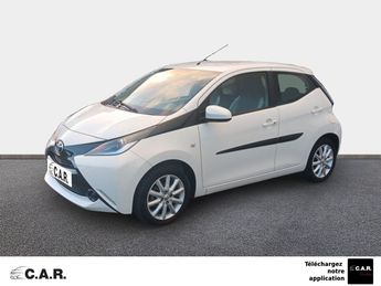  Voir détails -Toyota Aygo MC18 1.0 VVT-i x-play à  La Rochelle (17)