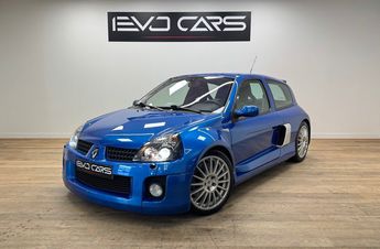  Voir détails -Renault Clio 2 V6 3.0 255 ch N1208/1309 à Gleiz (69)