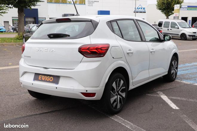 Dacia Sandero Dacia Sandero 1.0 TCE 90 EXPRESSION Blanc de 2024