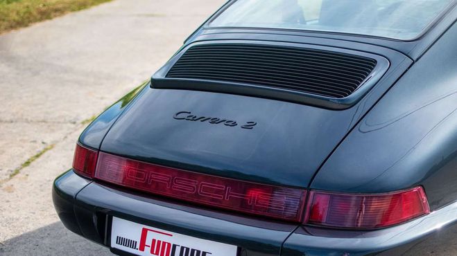 Porsche 911 964 Carrera 2 Bleu de 1989