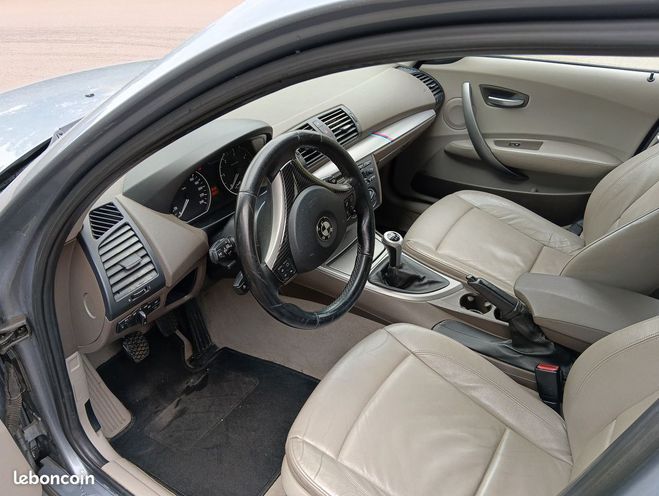 BMW Serie 1 Belle 118d pack cuir clim tbe revise rep Gris de 2006