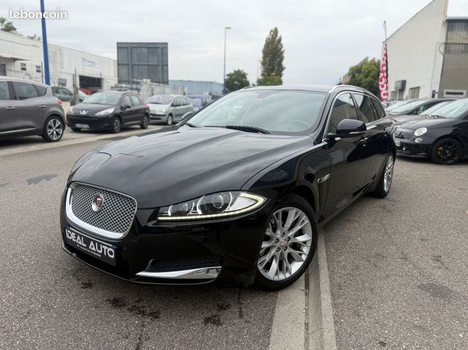 Cliquer pour voir la photo suivante Jaguar XF Sportbrake 2.2 D 200ch Luxe Premium En l Noir de 2015