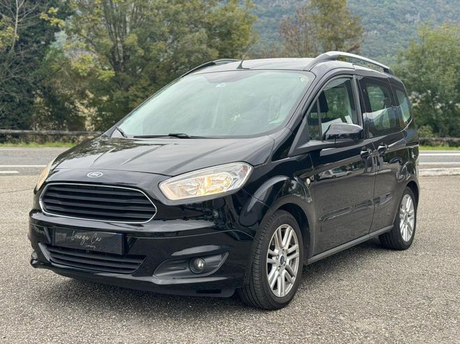 Ford Tourneo Ford Tourneo Courier 1.0 EcoBoost Titanium Noir de 2017