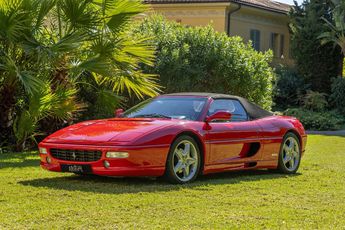  Voir détails -Ferrari F355 Spider Bote Mcanique à Nice (06)