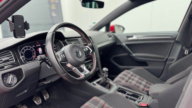 Volkswagen Golf 7 gti 2.0 tfsi 245 phase 2 Rouge de 2017