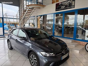  Voir détails -Volkswagen Polo 1.0 TSI 95 DSG7 life GPS-CARPLAY-JANTES  à Mteren (59)