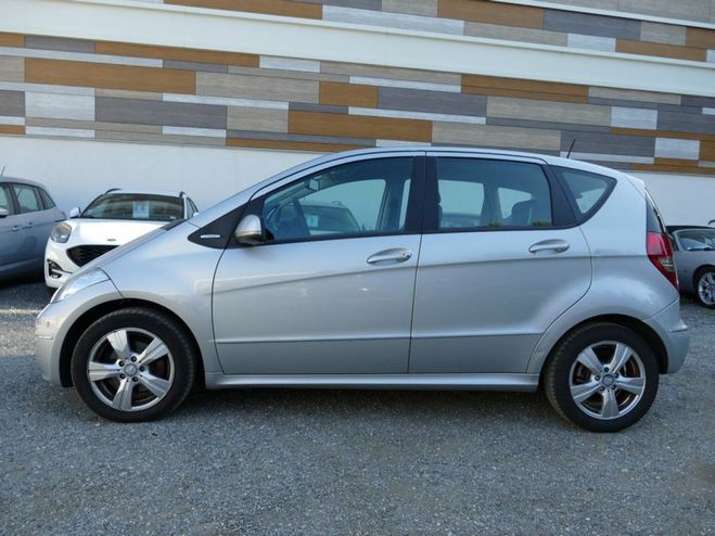 Mercedes Classe A 180 CDI Avantgarde Autotronic CVT Gris de 2011