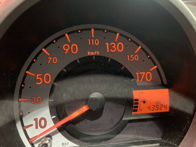 Toyota Aygo 1.0 VVT-i 68ch Style 5p ROUGE de 2012