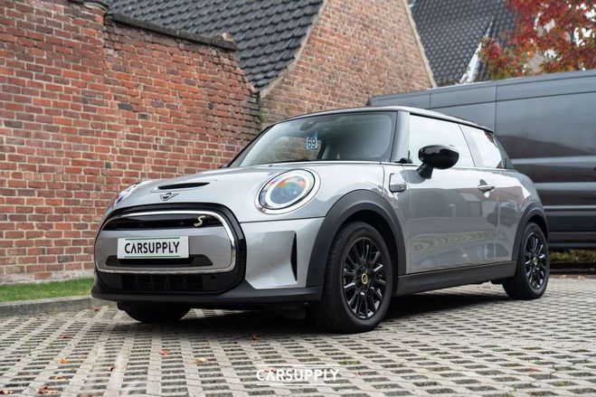 Mini Cooper SE SE-OW69- Camera - Leder- Apple carpla Zwart de 2023