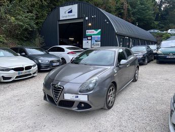  Voir détails -Alfa romeo Giulietta 1.7 TBi 230cv Turbo Quadrifolgio Verde à Sathonay-Camp (69)