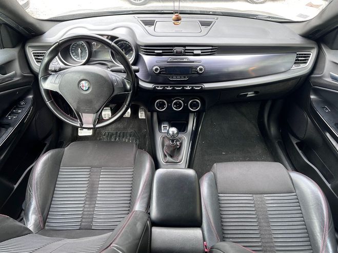 Alfa romeo Giulietta Alfa romeo Giulietta 1.7 TBi 230cv Turbo Quadrifolgio Verde Gris de 2011