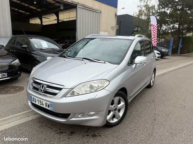 Cliquer pour voir la photo suivante Honda FRV V 2.2 i-CDTi 140ch Executive Gris de 2007