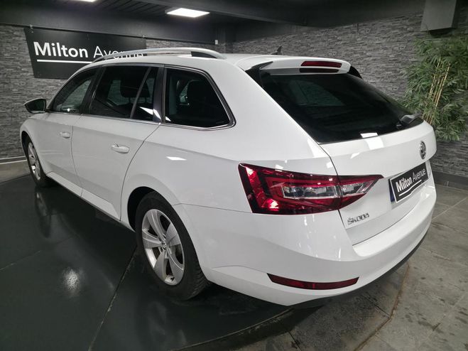Skoda Superb Skoda Superb Break Combi 2.0 16V TDI SCR - 150 - BV D BLANC de 2018