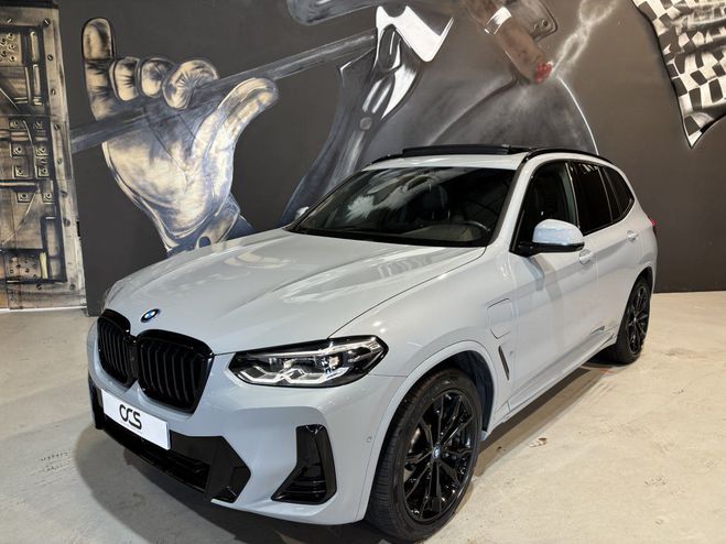 BMW X3 xDrive30e 292ch M Sport Toit Ouvrant Gris Clair de 2023