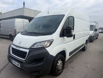  Voir détails -Peugeot Boxer FG 335 L2H2 2.0 BLUEHDI 110 PREMIUM PACK à Fouquires-ls-Lens (62)
