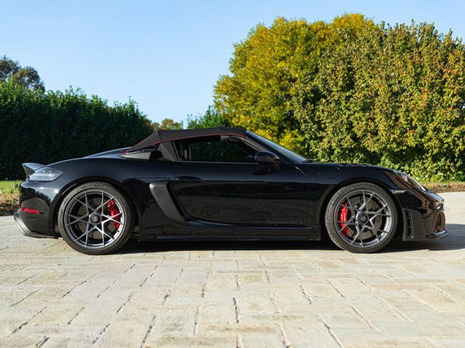 Cliquer pour voir la photo suivante Porsche 718 2024 SPYDER RS NERO de 2024