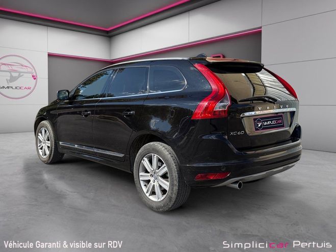 Volvo XC60 Volvo XC60 garantie 12 mois D3 150 ch Summum Geartr Noir de 2017