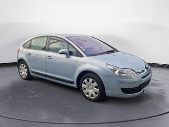  Voir détails -Citroen C4 pack ambiance 1.6i 16v 110 kit distribut à Villers-Saint-Paul (60)