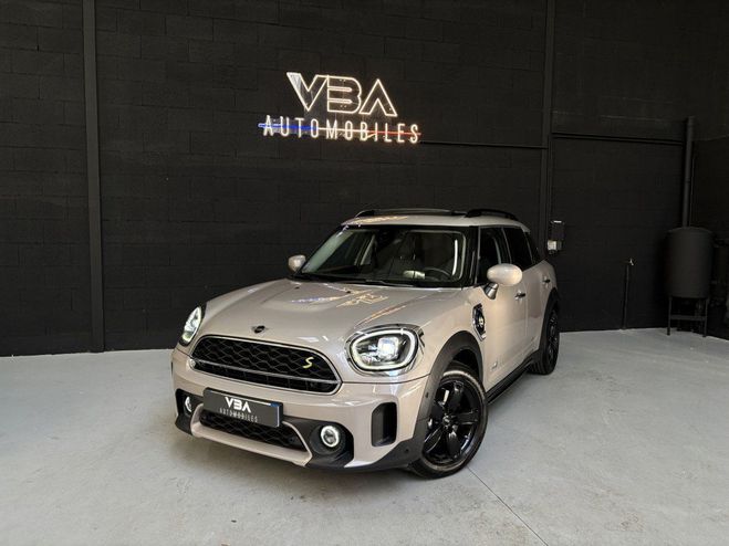 Mini Countryman Mini Countryman (2) Cooper SE ALL4 Premium Plus125 95ch  Gris Foncé de 2022