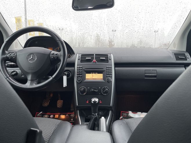 Mercedes Classe A 160 AVANTGARDE GRIS MEDIUM  de 2010