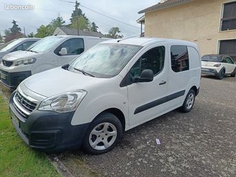  Voir détails -Peugeot Partner 90 cv 10-2015 à Monistrol-sur-Loire (43)