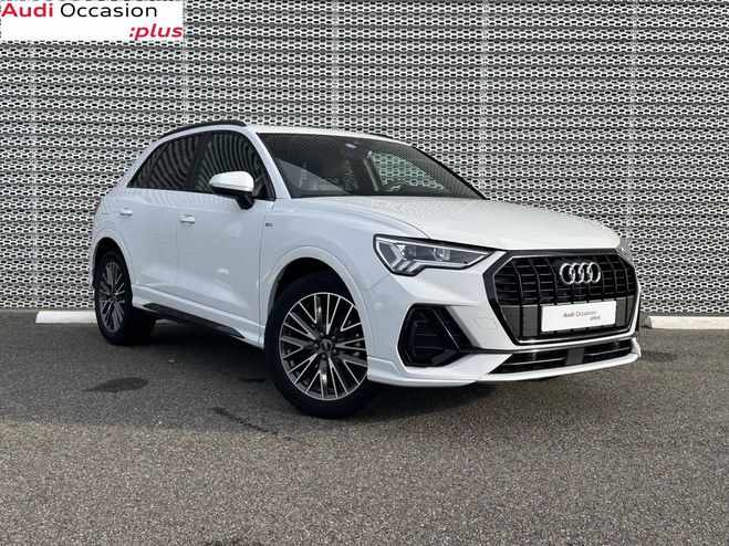Audi Q3 35 TFSI 150 ch S tronic 7 S line Blanc de 2024