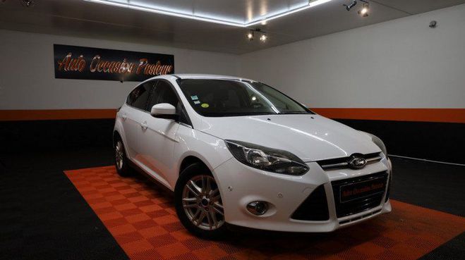 Cliquer pour voir la photo suivante Ford Focus 2.0 TDCI 140CH FAP TITANIUM POWERSHIFT 5 Blanc de 2014