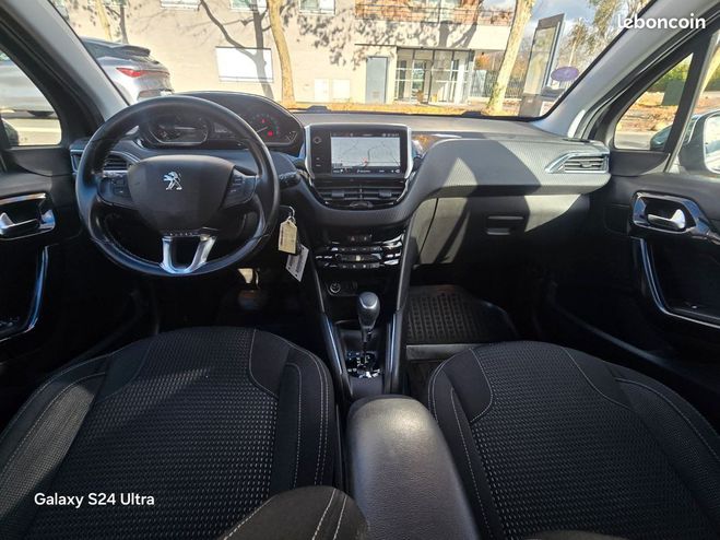 Peugeot 208 1.2l Ess 110 Boite Auto Allure 02-2018 Autre de 2018